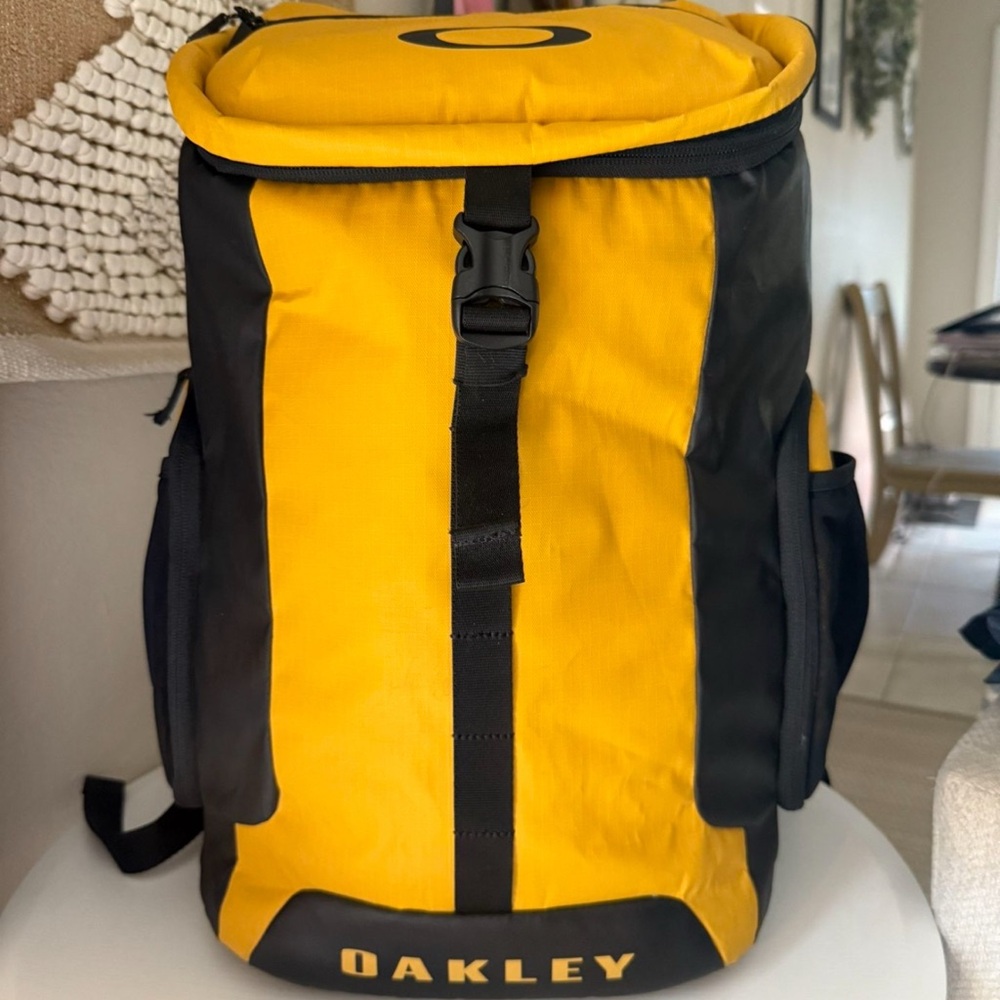 Oakley Bold Yellow and Black Backpack